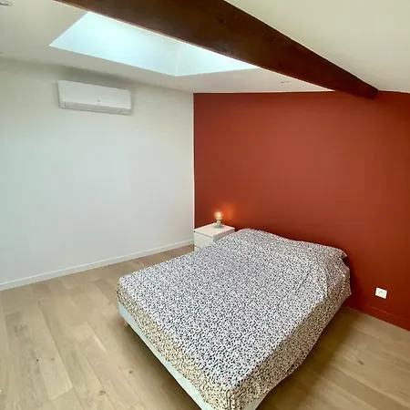 Loft Rochegude אלבי